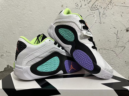Blanco, verde y morado 40-46